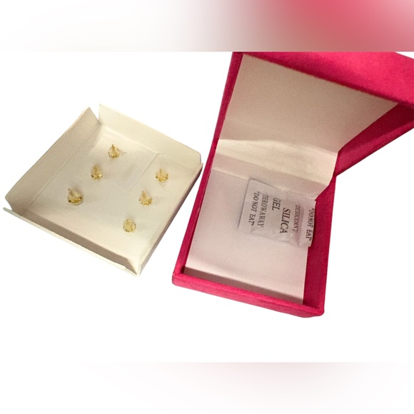 Nanette Lepore CZ Sterling Silver Stud Earrings Set Gold Tone - Picture 2 of 4